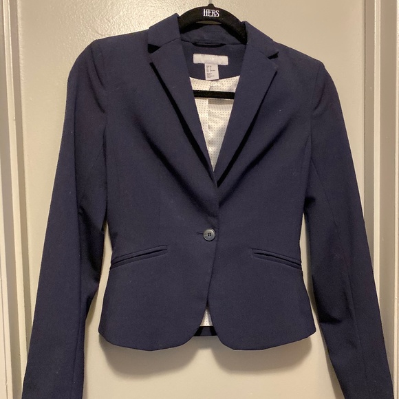 H&M Size 2 Navy Blazer - Picture 2 of 2